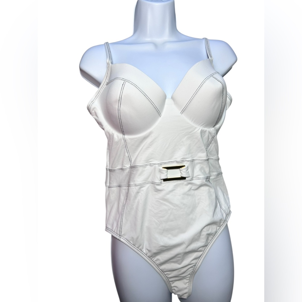 BLEU ROD BEATTIE white Belted one piece underwire bra Swimsuit size 12 NWT - Picture 5 of 8